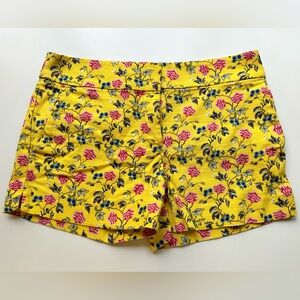 Loft yellow flower short. Size 4.